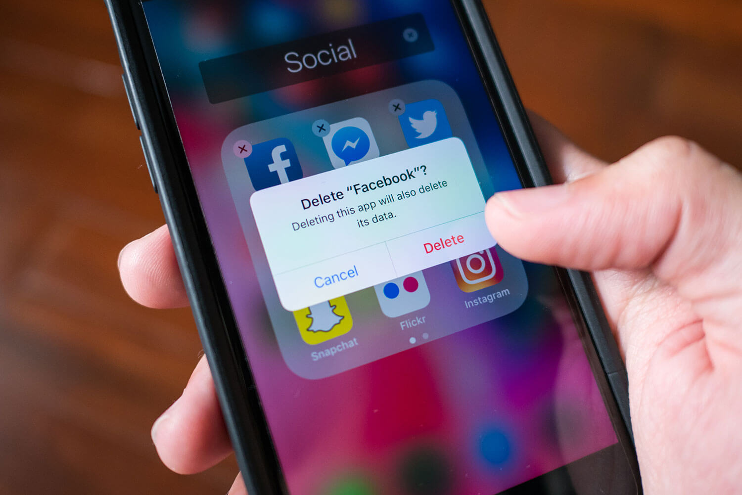 Image representing withdrawal from social media